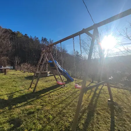 Grosse Reblaus - Wohnen Im Weinberg In Der Toskana Des Nordens