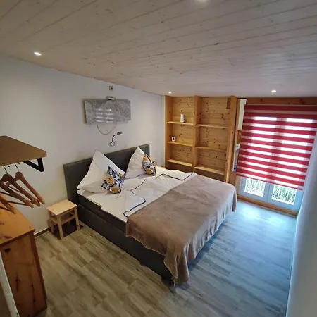 Grosse Reblaus - Wohnen Im Weinberg In Der Toskana Des Nordens *