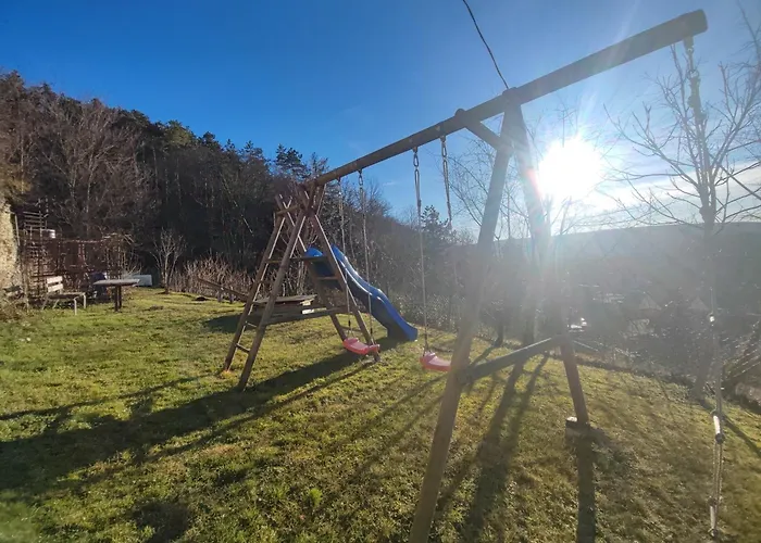 Grosse Reblaus - Wohnen Im Weinberg In Der Toskana Des Nordens